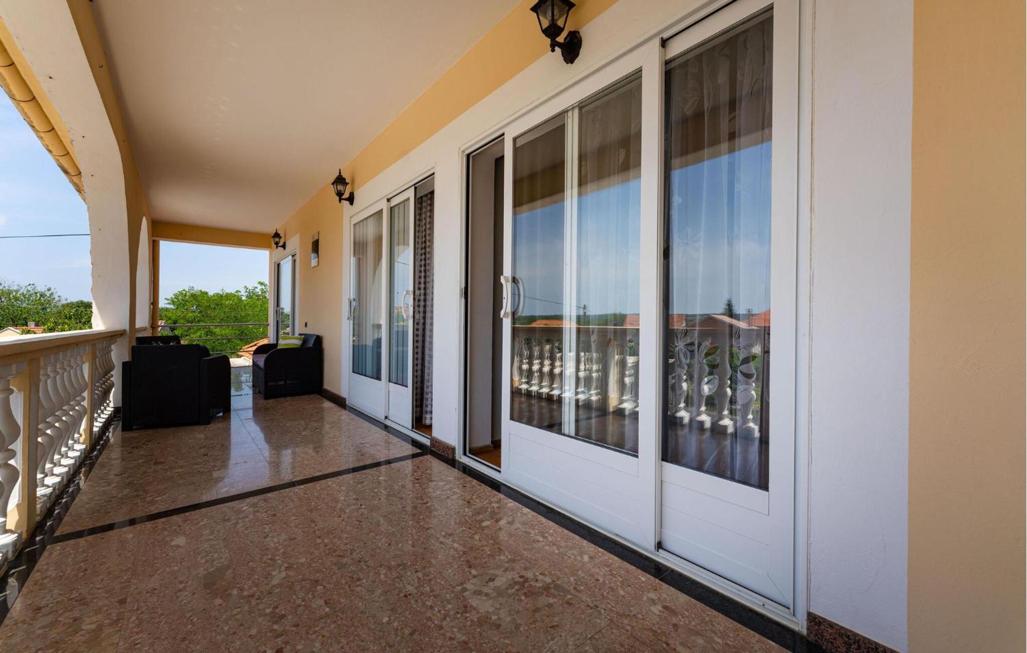 Beautiful Apartment In Galovac With Kitchen Exterior photo